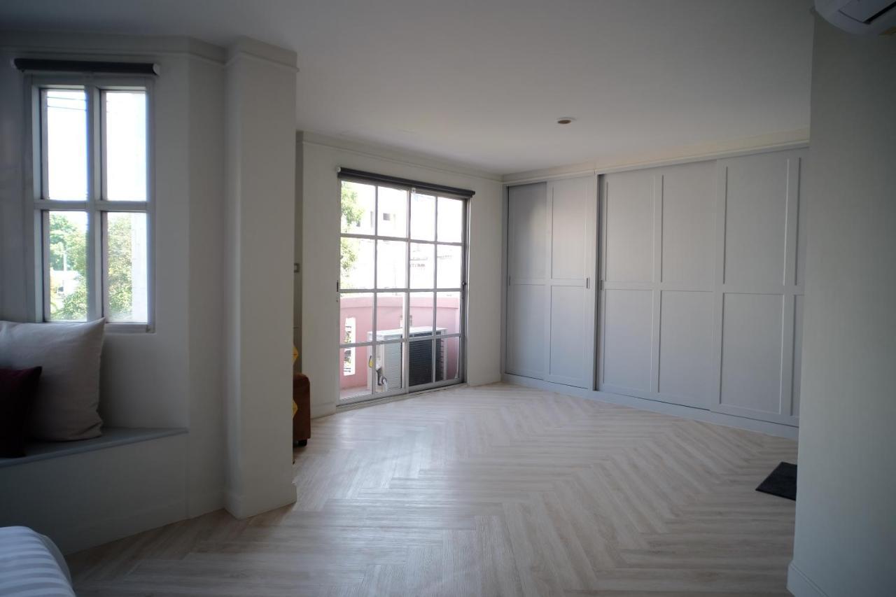 Ferienwohnung Baan Khun Pra Duplex Rm3 Bangkok Exterior foto